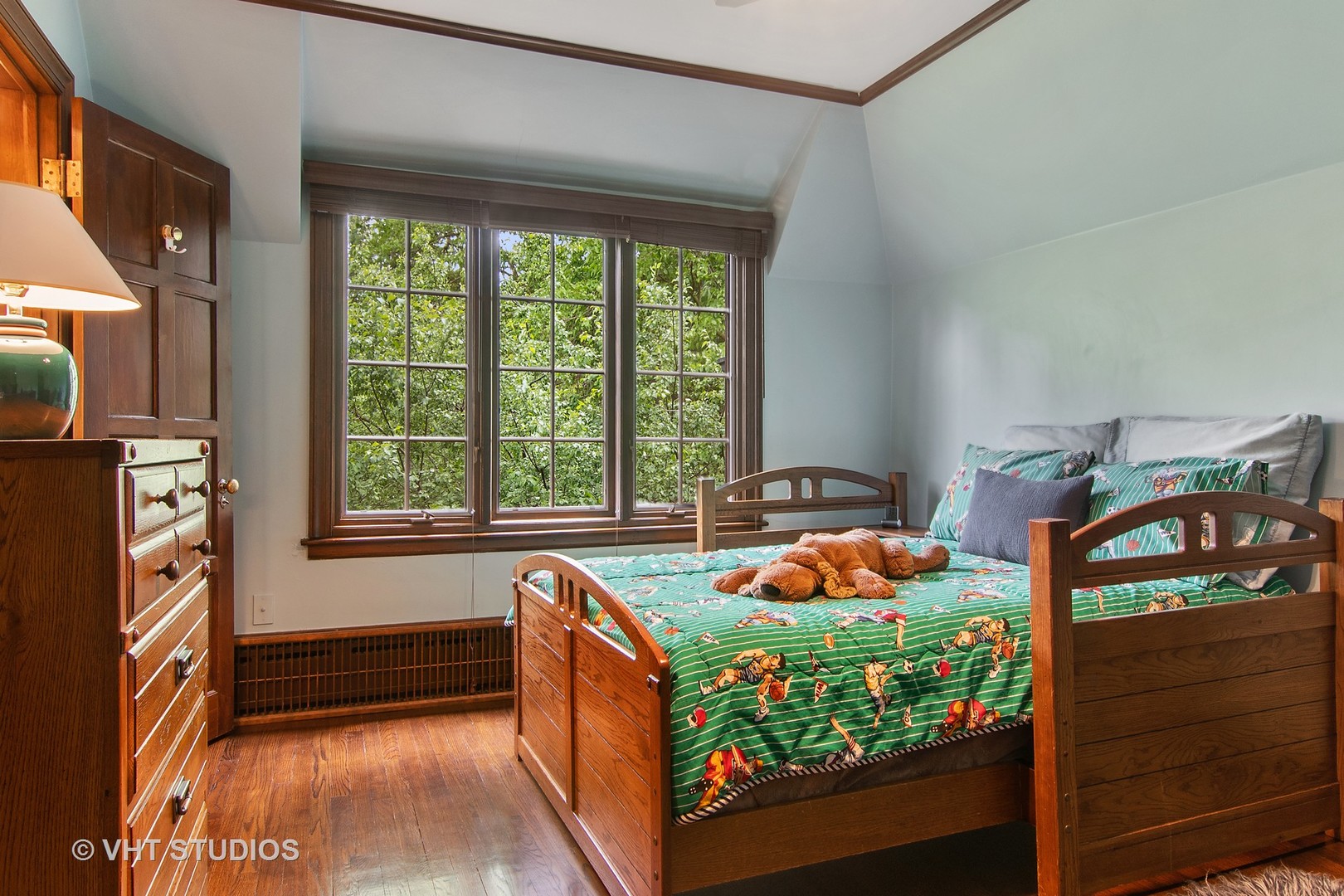 1041 Locust Road Wilmette, IL 60091 - Photo 14 of 31