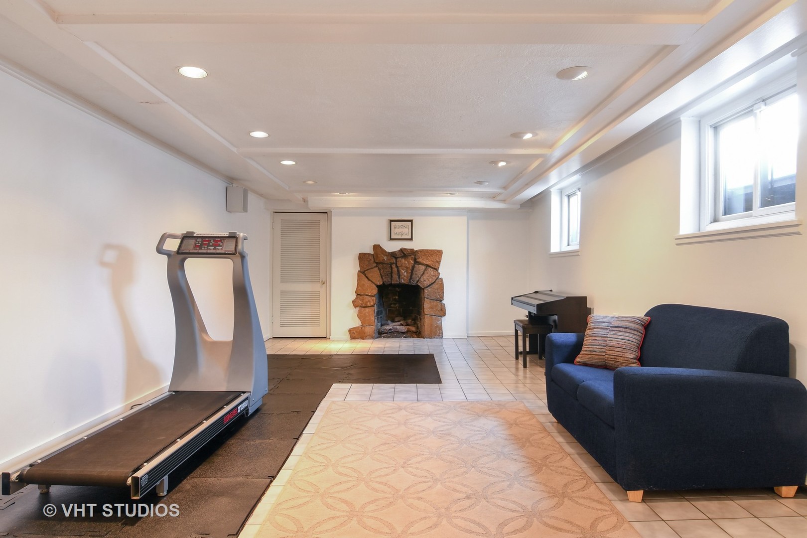 1041 Locust Road Wilmette, IL 60091 - Photo 19 of 31