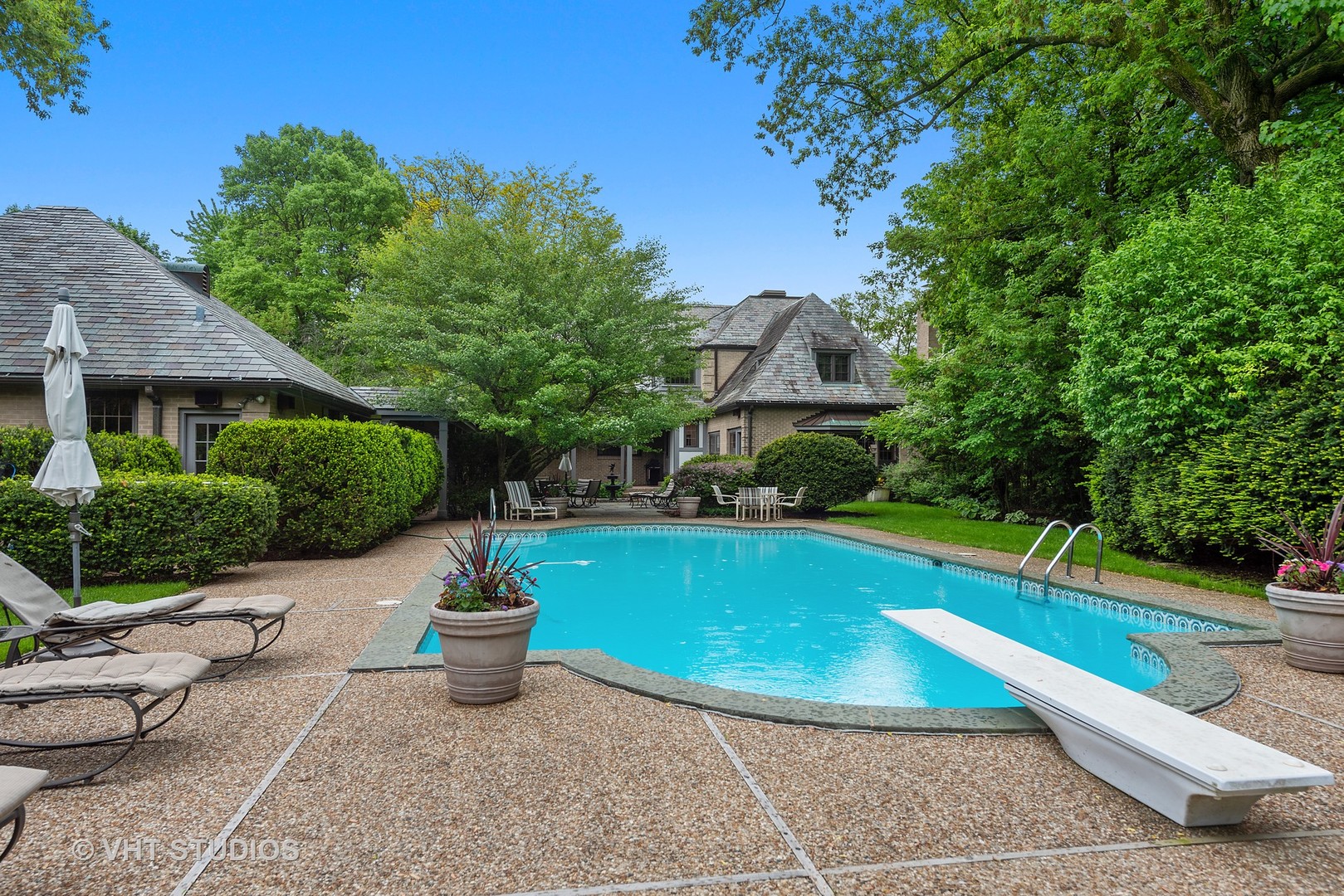 1041 Locust Road Wilmette, IL 60091 - Photo 26 of 31