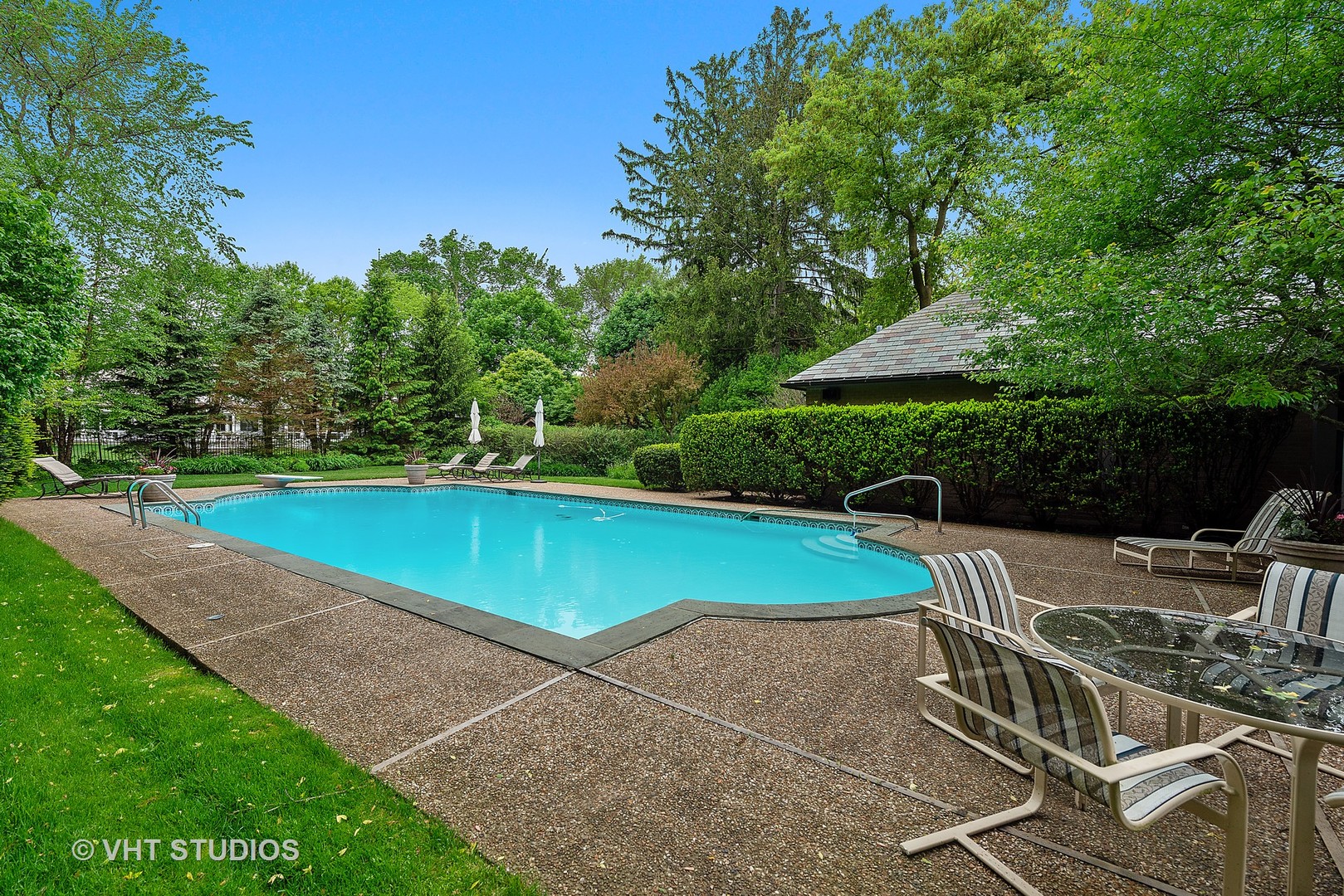 1041 Locust Road Wilmette, IL 60091 - Photo 28 of 31