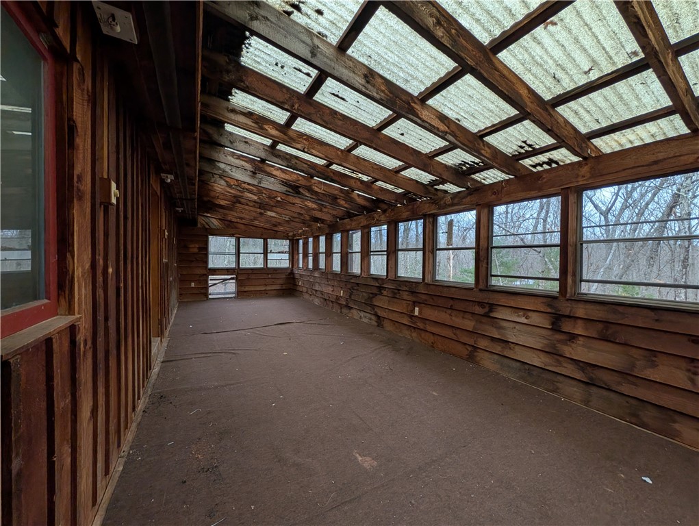 18 King Road Foster, RI 02825 - Photo 5 of 17 Gallery Image 5