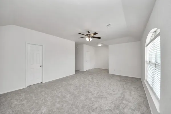 $339,990 | 7925 Diamond Oak Drive, Texas City, TX 77591