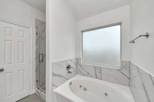 $339,990 | 7925 Diamond Oak Drive, Texas City, TX 77591