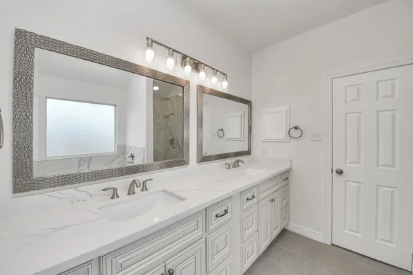 $339,990 | 7925 Diamond Oak Drive, Texas City, TX 77591