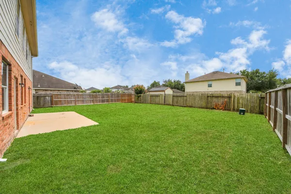 $339,990 | 7925 Diamond Oak Drive, Texas City, TX 77591