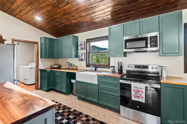 $775,000 | 55120 US Highway 285, Shawnee, CO 80475