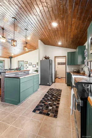 $775,000 | 55120 US Highway 285, Shawnee, CO 80475