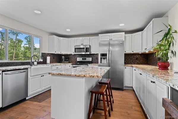 $775,000 | 55120 US Highway 285, Shawnee, CO 80475