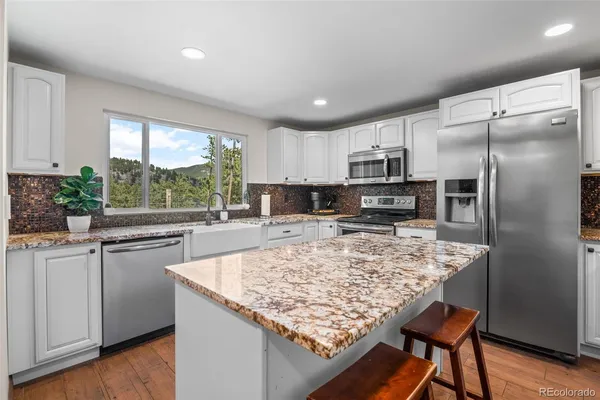 $775,000 | 55120 US Highway 285, Shawnee, CO 80475