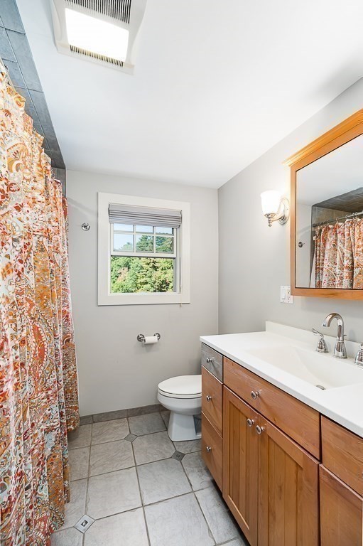 44 Warren Street Georgetown, MA 01833 - Photo 21 of 34 Gallery Image 21