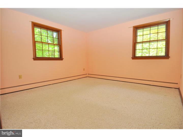 198 Creamery Road Spring City, PA 19475 - Photo 8 of 23 Gallery Image 8