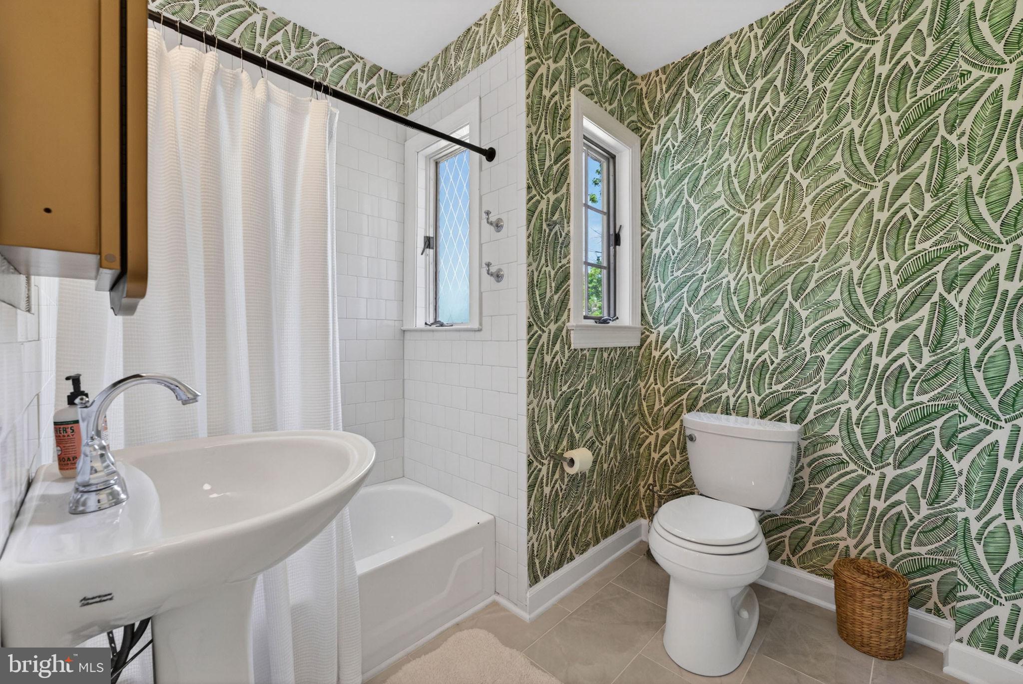 3920 Ingomar Street Northwest Washington, DC 20015 - Photo 45 of 71 Second hall bath