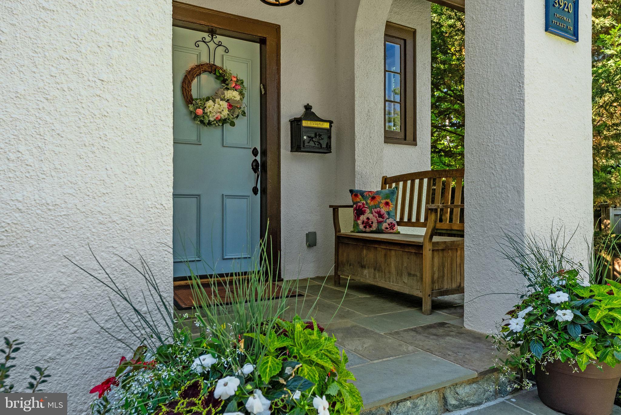 3920 Ingomar Street Northwest Washington, DC 20015 - Photo 6 of 71 Sweet entry