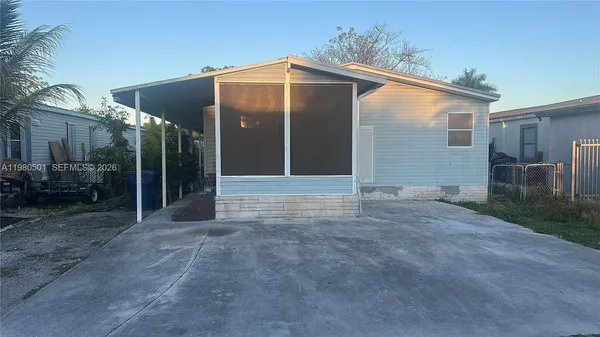 a view of backyard of house