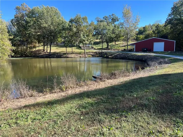 $485,000 | 36987 West 63rd Street, Camden, MO 64017
