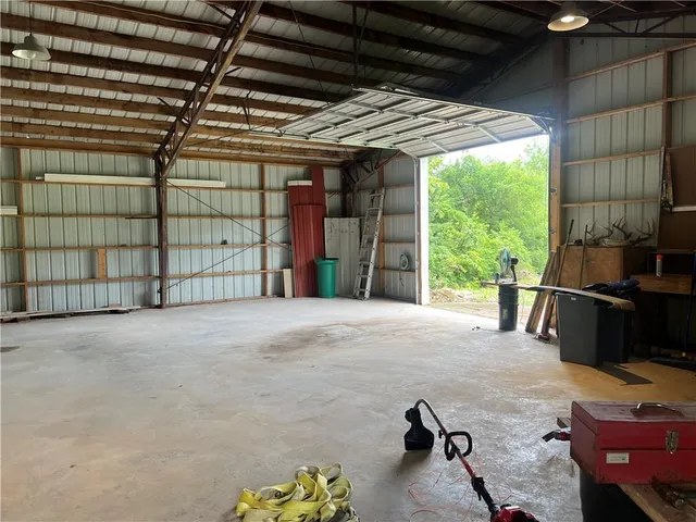 $485,000 | 36987 West 63rd Street, Camden, MO 64017