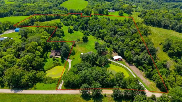 $485,000 | 36987 West 63rd Street, Camden, MO 64017