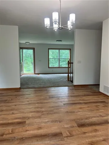 $485,000 | 36987 West 63rd Street, Camden, MO 64017