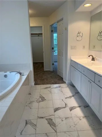 $485,000 | 36987 West 63rd Street, Camden, MO 64017