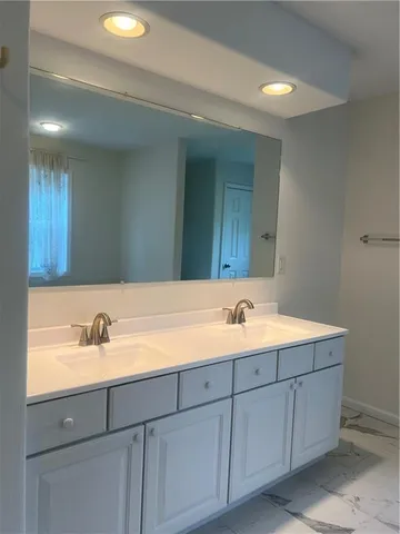 $485,000 | 36987 West 63rd Street, Camden, MO 64017