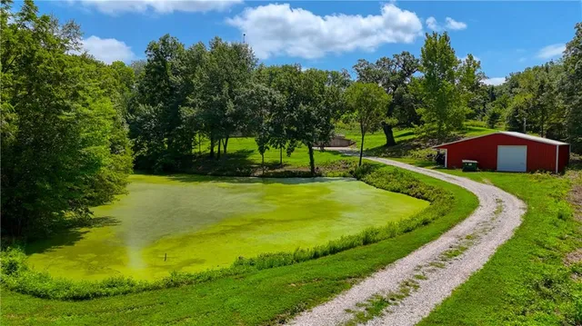 $485,000 | 36987 West 63rd Street, Camden, MO 64017