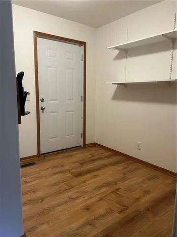 $485,000 | 36987 West 63rd Street, Camden, MO 64017