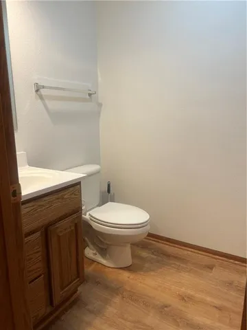 $485,000 | 36987 West 63rd Street, Camden, MO 64017