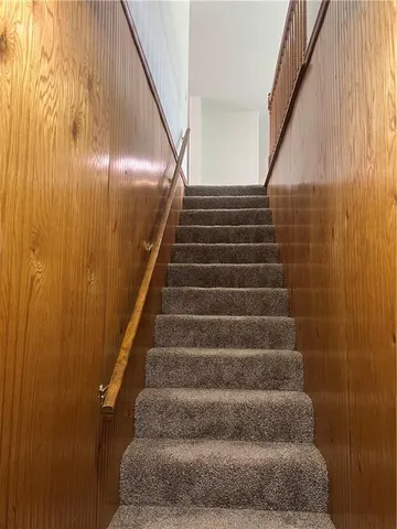 $485,000 | 36987 West 63rd Street, Camden, MO 64017