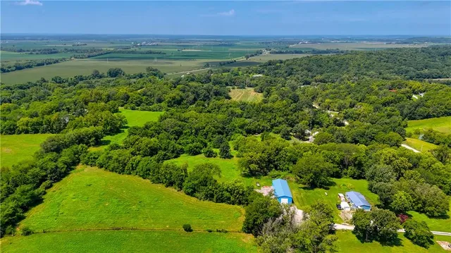 $485,000 | 36987 West 63rd Street, Camden, MO 64017