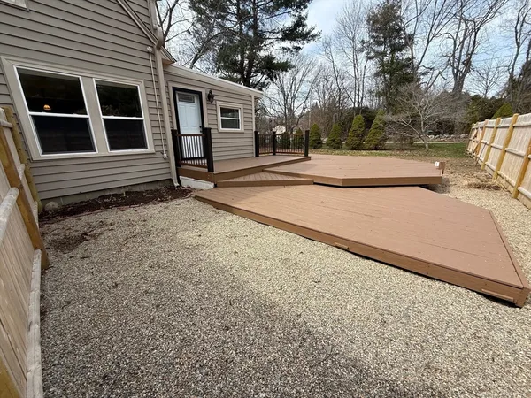 $2,800 | 387 West Washington Street, Unit 2, Hanson, MA 02341