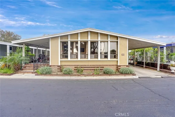 $320,000 | 1919 West Coronet Avenue, Unit 153, Anaheim, CA 92801