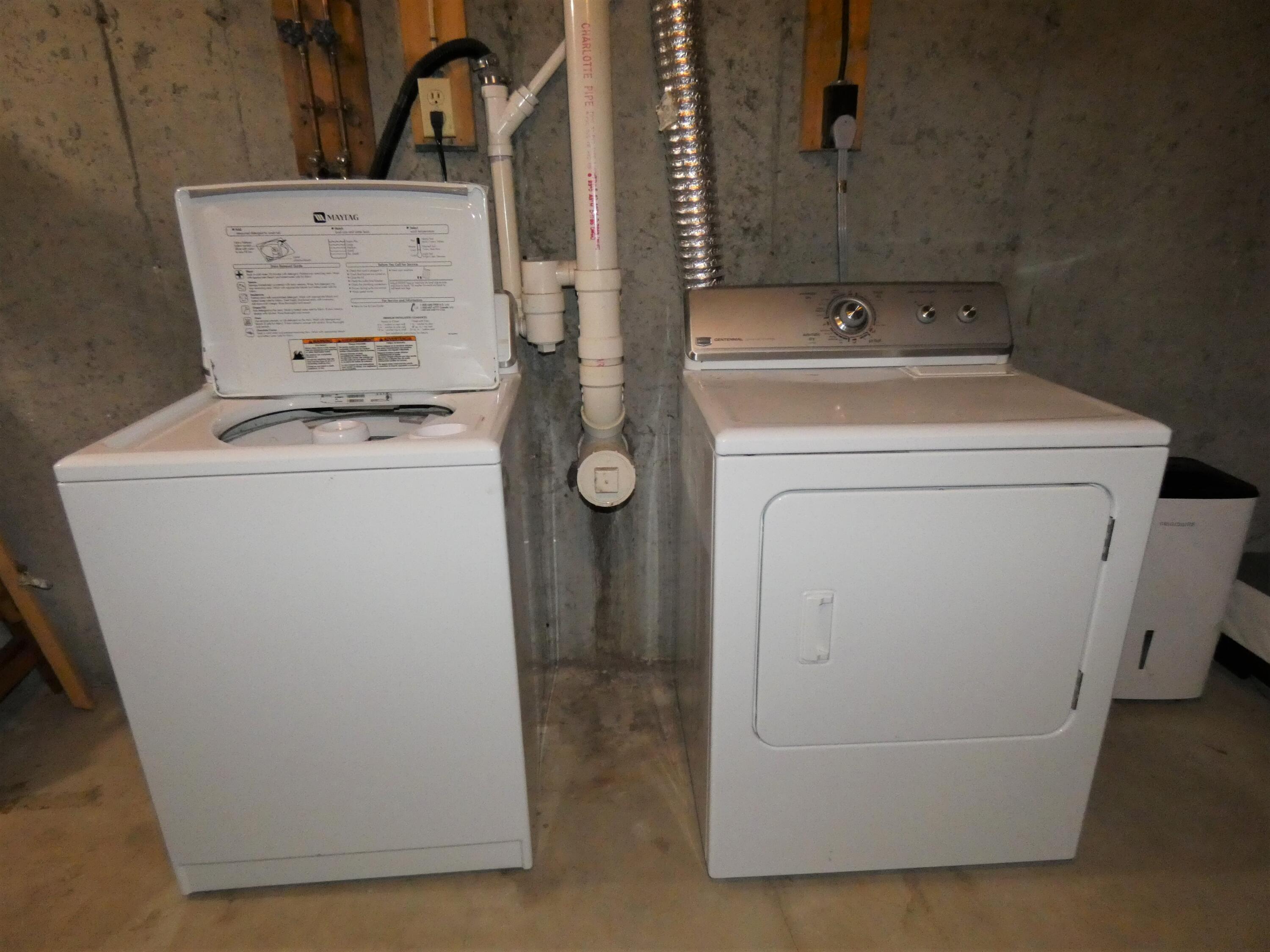 17 Graham Road, Unit 1 Westbrook, ME 04092 - Photo 30 of 33 Laundry