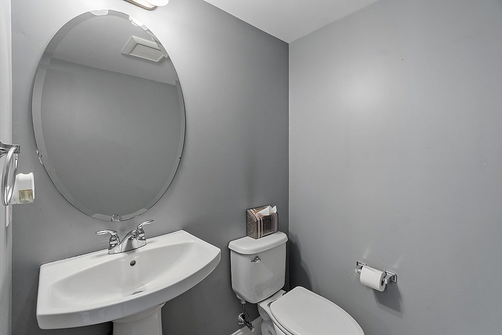 311 Littleton Road, Unit 20 Chelmsford, MA 01824 - Photo 19 of 30
