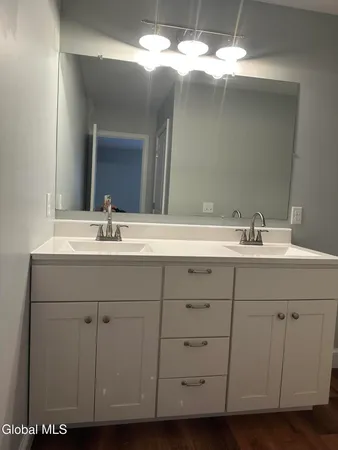 $2,250 | Ridge Manor, Unit 2007, Niskayuna, NY 12309