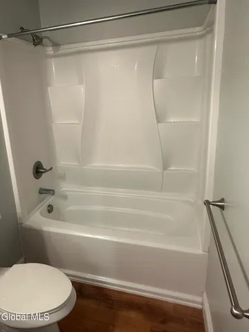 $2,250 | Ridge Manor, Unit 2007, Niskayuna, NY 12309