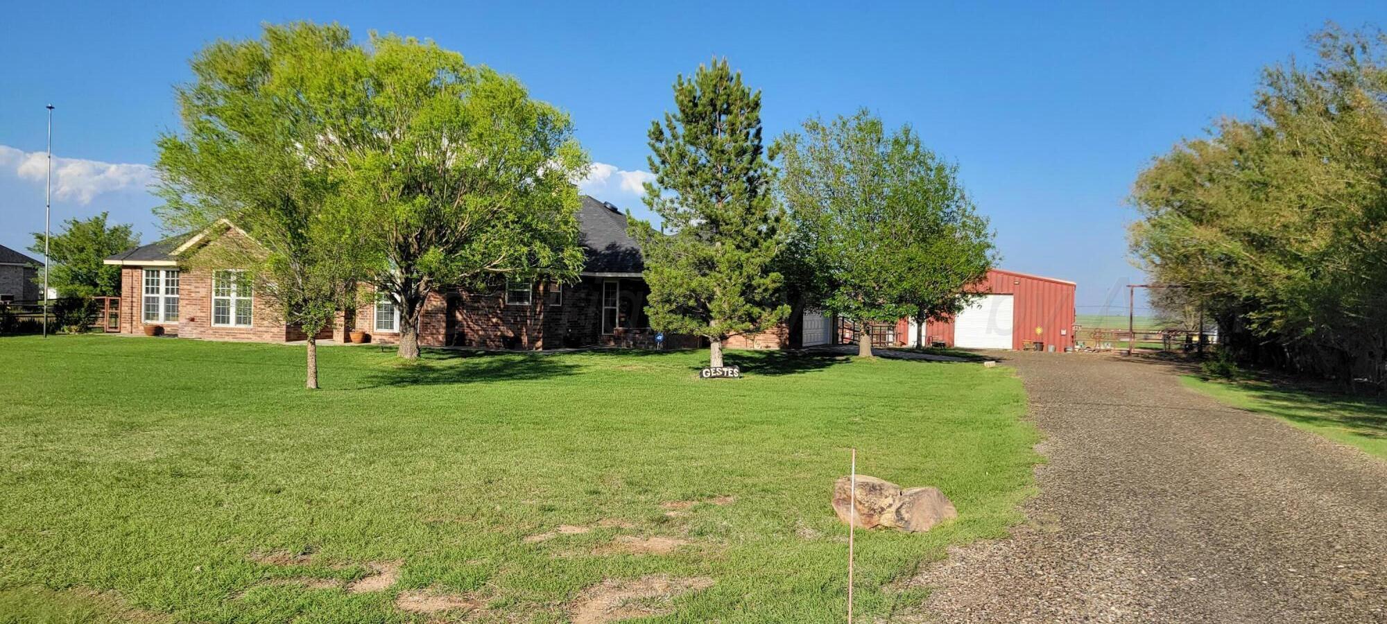 350 Lantana Road Amarillo, TX 79124 - Photo 4 of 11 Tree lined Drive