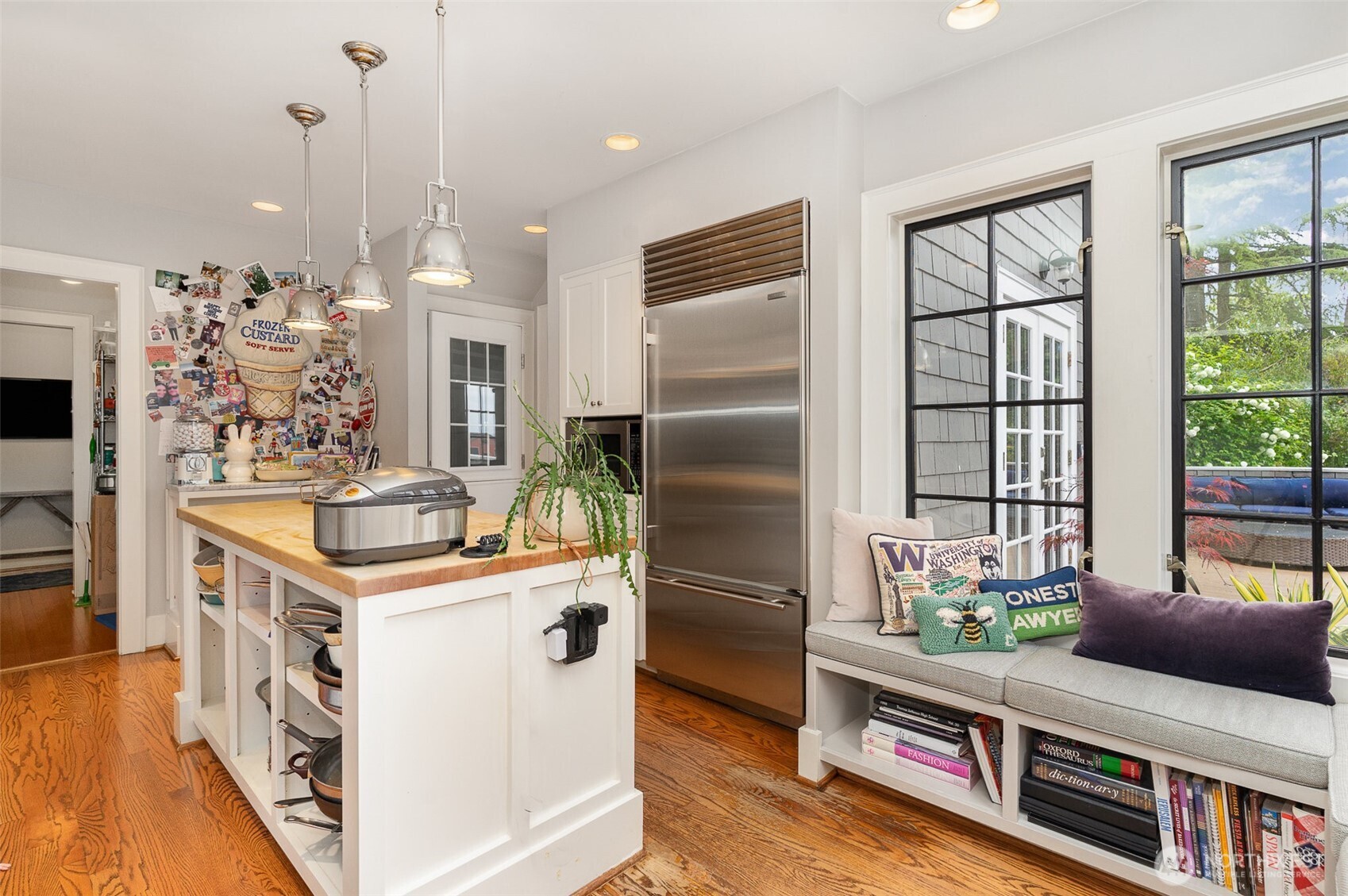 3901 South Court Street Seattle, WA 98144 - Photo 11 of 30