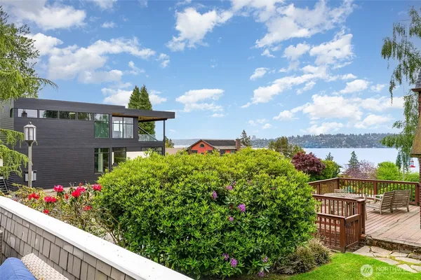 $6,800 | 3901 South Court Street, Seattle, WA 98144
