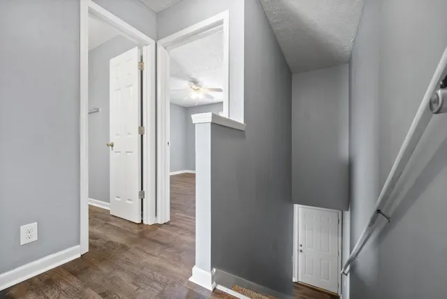 $900 | 249 Executive Avenue, Unit B, Clarksville, TN 37042