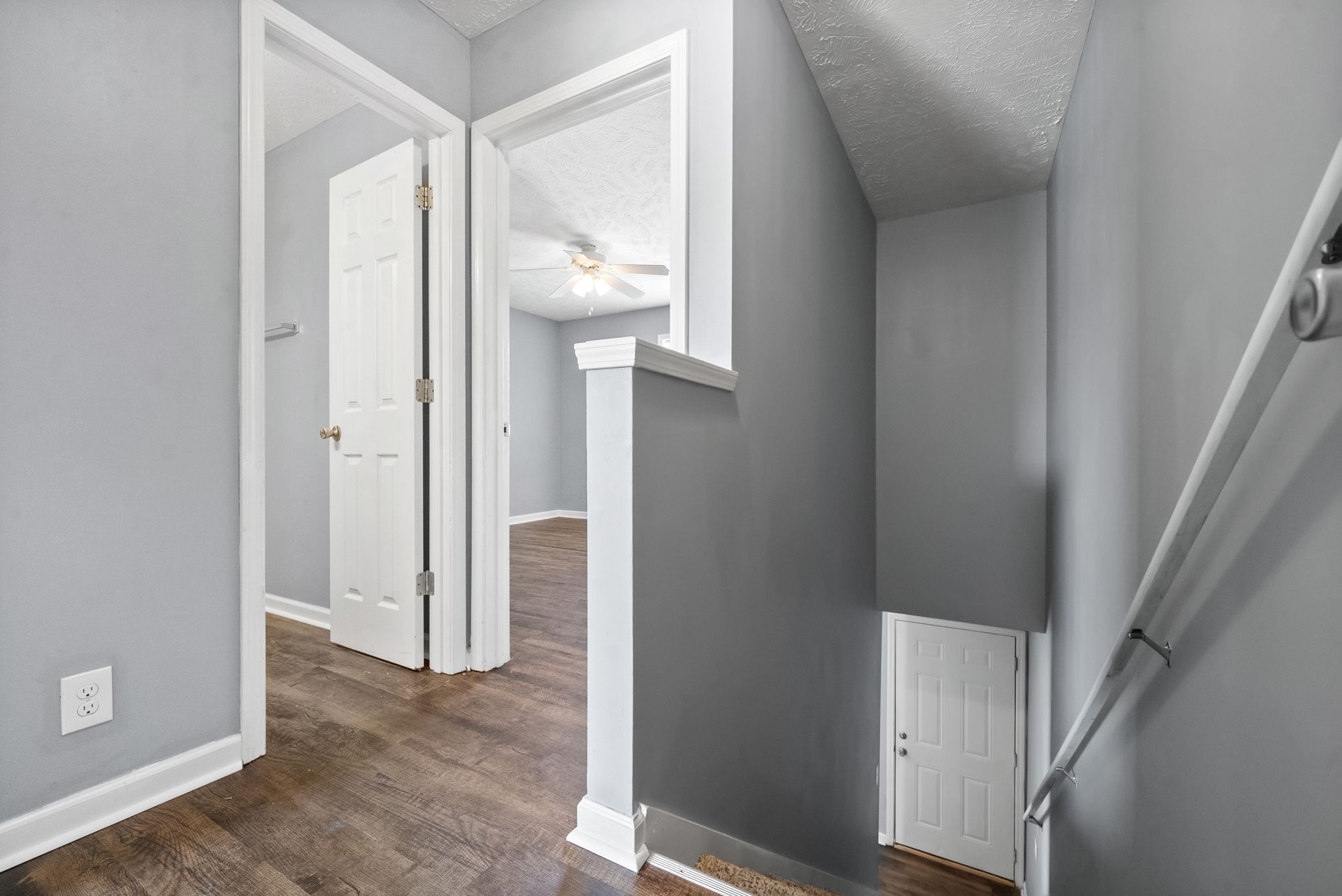 249 Executive Avenue, Unit B Clarksville, TN 37042 - Photo 9 of 13 a view of an empty room and wooden floor