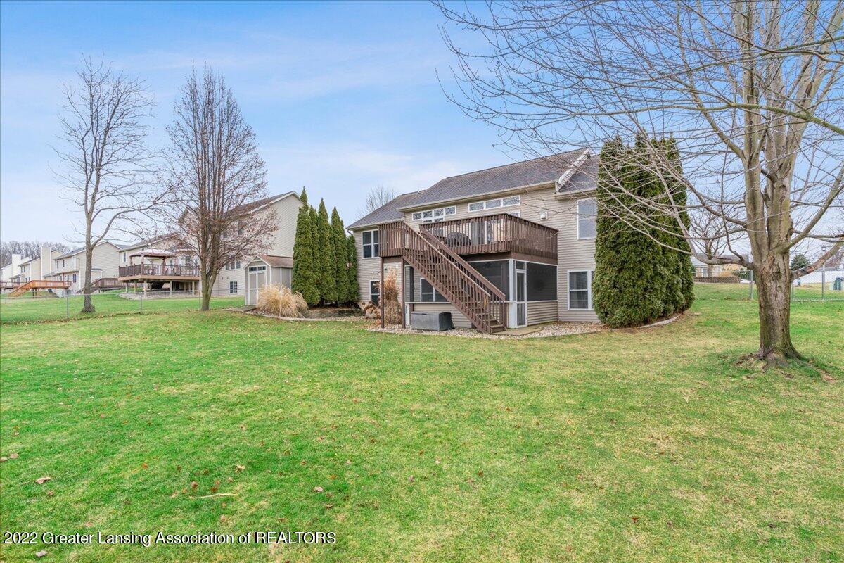 3866 Rudyard Way Lansing, MI 48906 - Photo 38 of 58 22-Media Jett-8