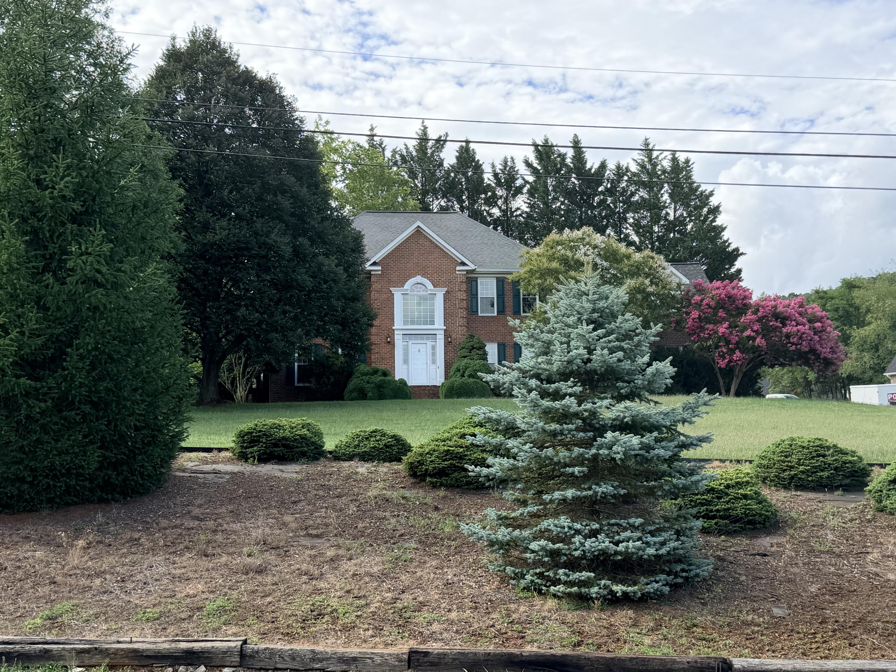 1840 Mountain View Road Vinton, VA 24179 - Photo 29 of 29 20260710_211535033_iOS