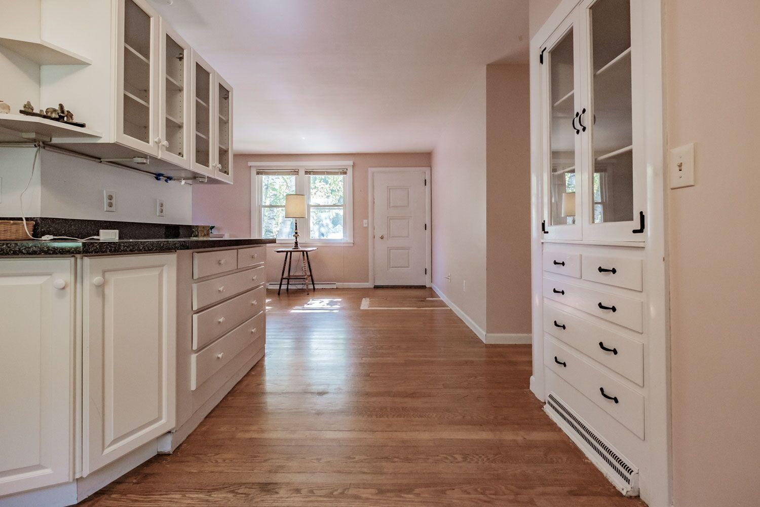 14 Hamlin Road Falmouth, ME 04105 - Photo 11 of 35 T3ZeoVPA