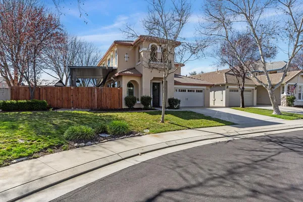 $580,000 | 20637 Sarazen Place, Patterson, CA 95363