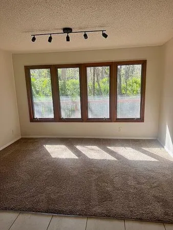 $599,999 | 15 River Ridge Trail, Ormond Beach, FL 32174