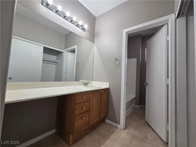 $2,048 | Undisclosed Address, North Las Vegas, NV 89081