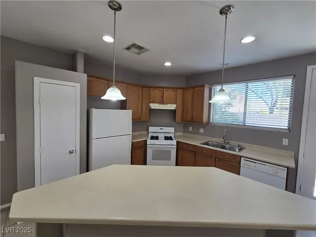 $2,048 | Undisclosed Address, North Las Vegas, NV 89081
