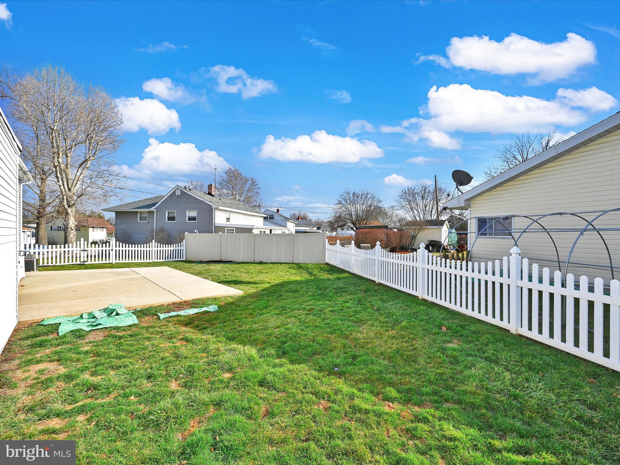 1524 Devers Road York, PA 17404 - Photo 22 of 25 Yard