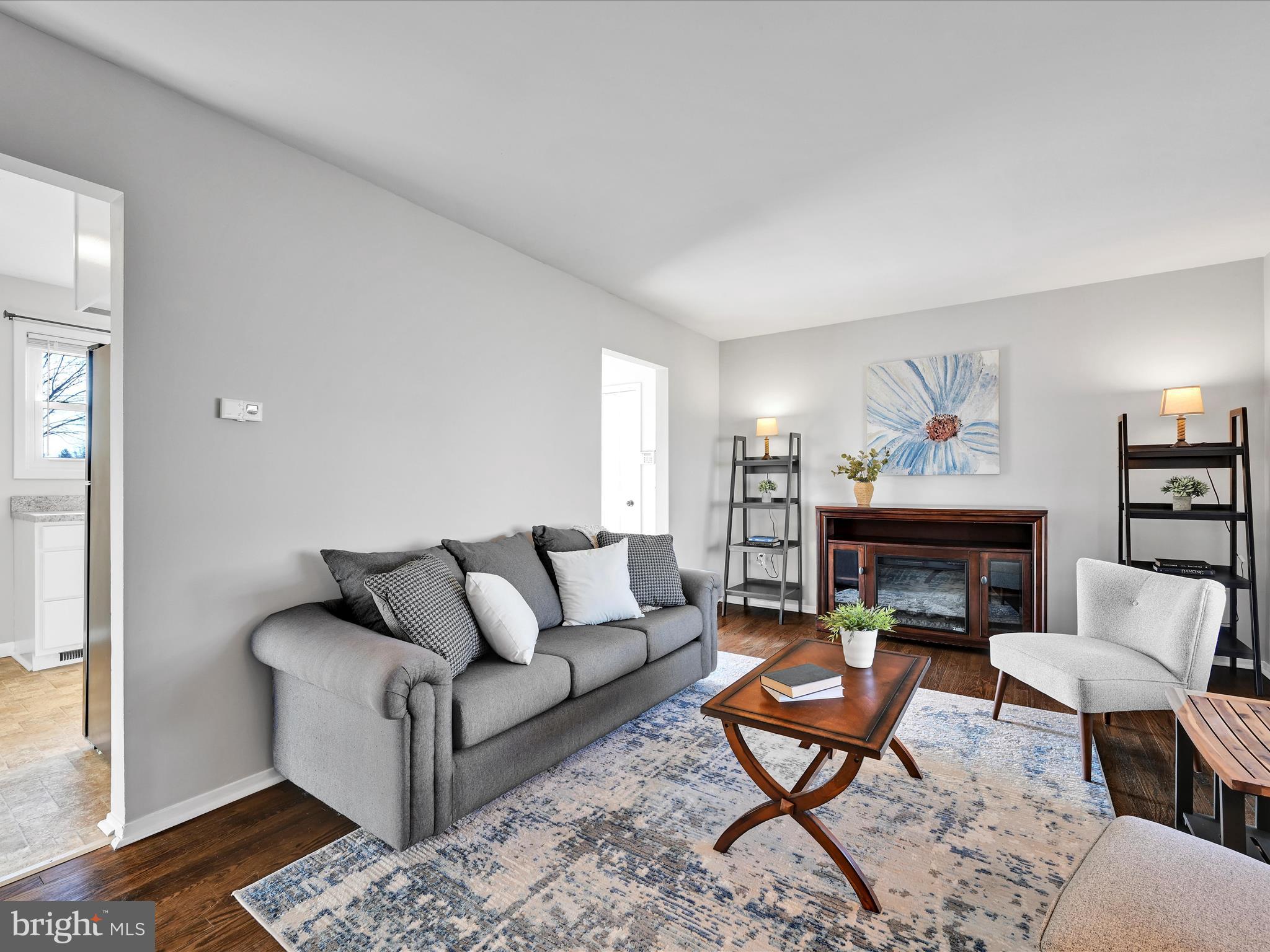 1524 Devers Road York, PA 17404 - Photo 6 of 25 Living Room