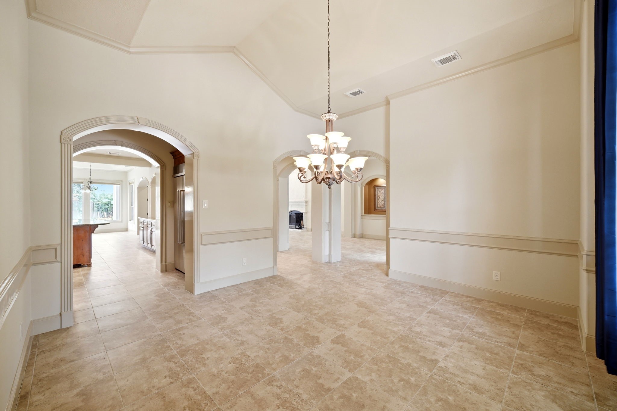 7818 Sunset Falls Court Spring, TX 77379 - Photo 10 of 42